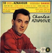 [Pochette de 10 grands succs d’Aznavour interprts pour la danse]